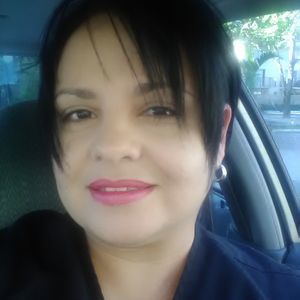 Meet your Posher, Yolanda